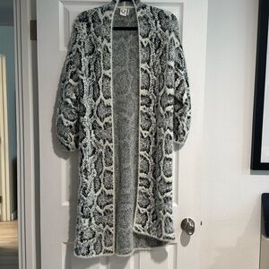 Python print sweater duster coat cardigan
